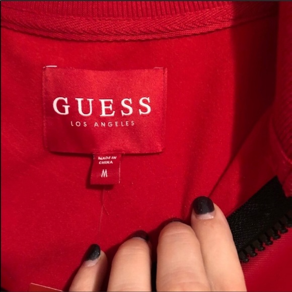 Guess men sweater. - Picture 4 of 5